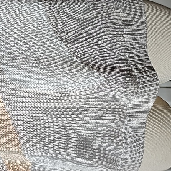 Freya made in Germany short sleeve sweater Henley style.  Cream and peach medium - Picture 5 of 9